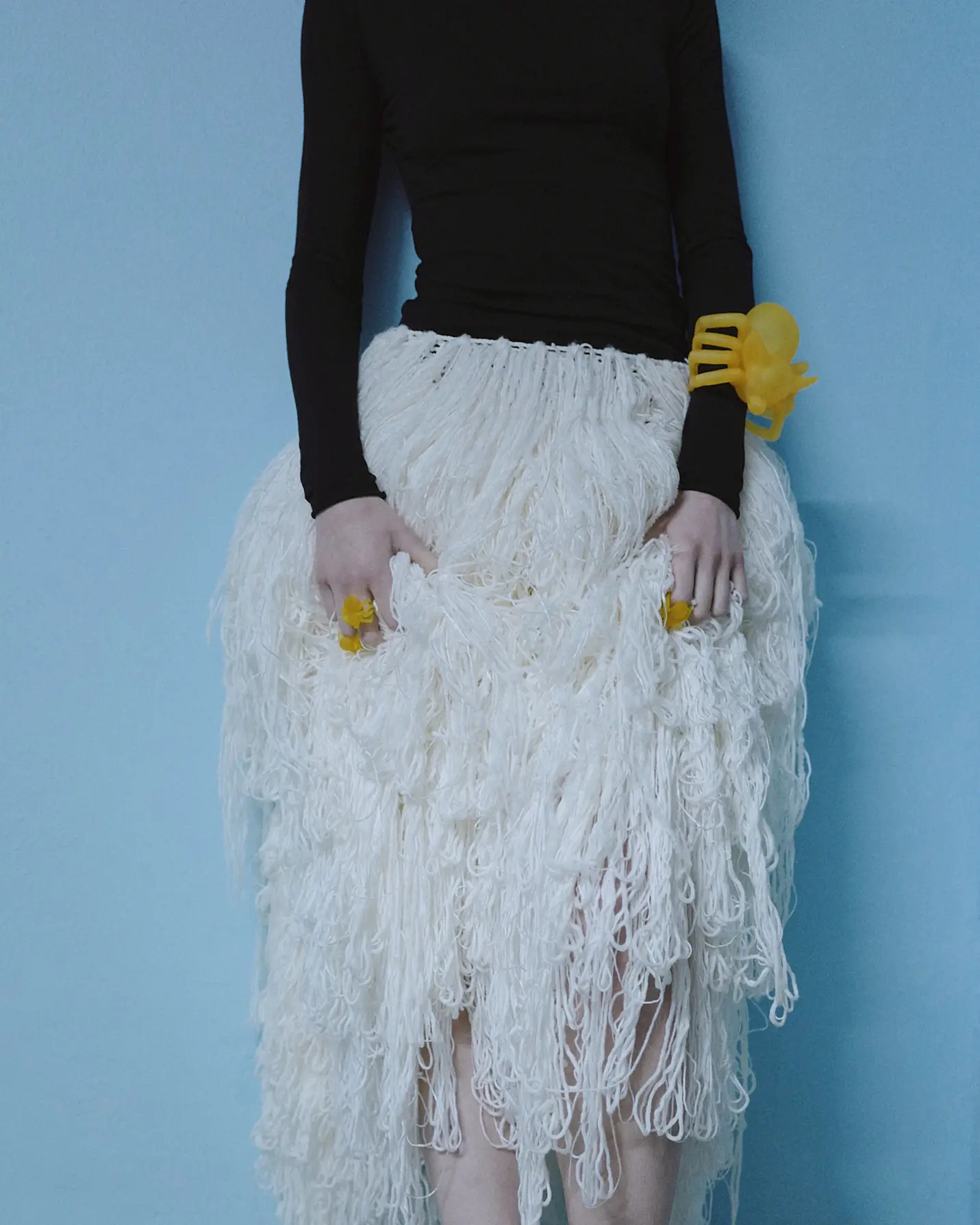 Браслет в виде крупного паука из фотополимерной смолы. Обнимает запястье. Артефакт мира Vereja. Ручная работа. Примерка на Петровке по записи.