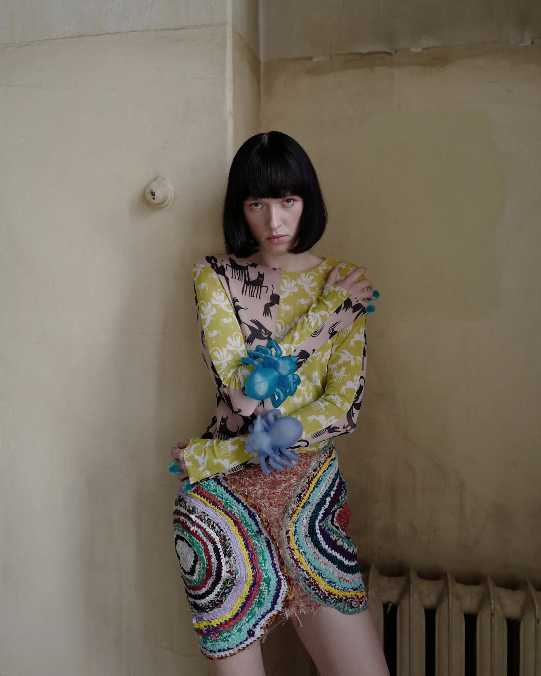 Браслет в виде крупного паука из фотополимерной смолы. Обнимает запястье. Артефакт мира Vereja. Ручная работа. Примерка на Петровке по записи.